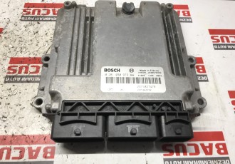 Ecu Calculator Motor Renault Captur 2014 1.5 Dci Cod: 237102747R / 0281030973