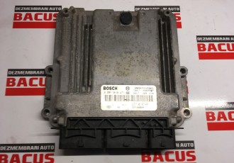 ECU Calculator motor Renault Grand Scenic cod: 237101074r