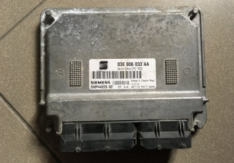 ECU Calculator motor Seat Ibiza 1.2 03E906033AA