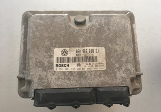 ECU Calculator motor Skoda Octavia 1.8 0261206144 06A906018DJ