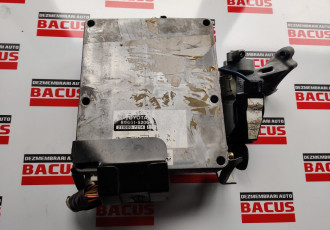 ECU Calculator motor Toyota Yaris cod: 89661 52064