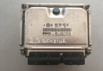 ECU Calculator Motor vw golf 4 2,3 benzina cod: 066906032AG 0261207375