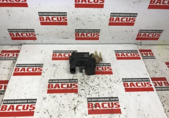 Electrovalva Audi A4 B8 cod: 8k0906627