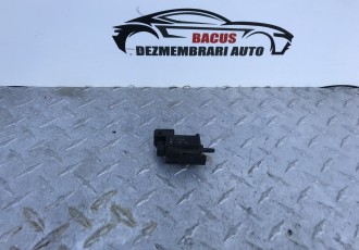 Electrovalva BMW 520 E60 2.0 diesel 2006 Cod : 1742712 / 72234100