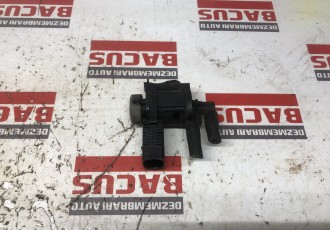 Electrovalva Vacuum Volkswgaen Passat B6 2.0 TDI Cod 1K0906283