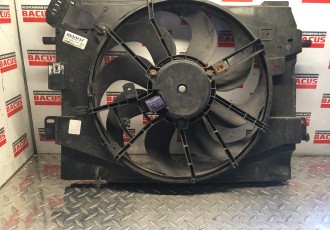 Electroventilator Renault Clio 4 / Dacia 1.5 Dci An 2019 Cod 214818009R
