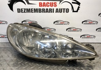 Far dreapta complet Peugeot 206 2006 
