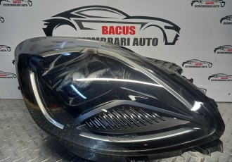 Far dreapta Ford Puma Facelift Full Led an- 2026 europa cod R1TB13E014BB, R1TB-13E014-BB cu o clema rupta