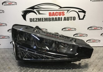 Far dreapta Full LED Skoda Scala cod 657941016 cu defect