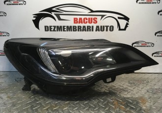 Far Dreapta Halogen Opel Astra K - Motorina 2016, 39047201