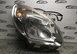 Far dreapta Renault Kangoo 2013-2020 cod 260602647r