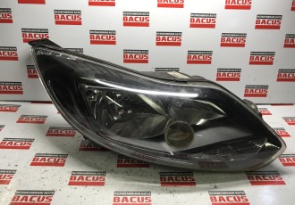 Far Ford Focus 3-Dreapta