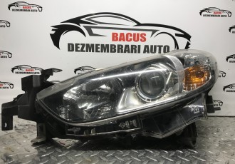 Far stanga cu lupa Mazda 6 an 2016 cod GHR451040