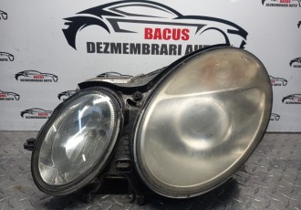 Far stanga cu lupa si xenon fara cod (Facelift) Mercedes-Benz E-Class W211 2002-2009 cu defect