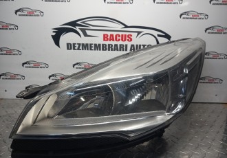Far stanga FARA Xenon Ford Kuga 2 MK2 2012 - 2019 Cod CV44-13W030-BE / 90021737 cu clema rupta
