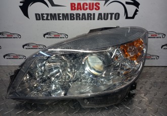Far stanga Mercedes C-Class W204 cod- A2048208361 / 0301234203 