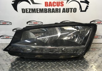 FAR STANGA SKODA FABIA FABIA 3 cod- 6v2941015d cu defect