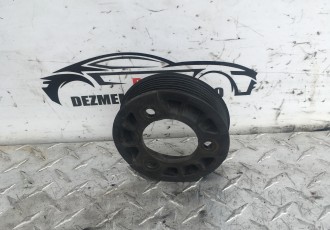Fulie pompa apa Renault Nissan ,1.6 DCI COD- 210511238R / 2014