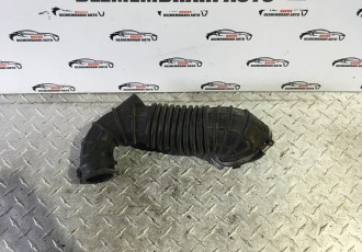 Furtun admisie aer turbo Audi A4 B8 2.0 tdi 2008-2015 motor CAG CAH cod 03G129629