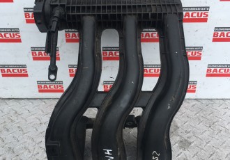 Galerie Admisie Plastic Peugeot 2008 1.2 Benzina 2014, 9673063980-01