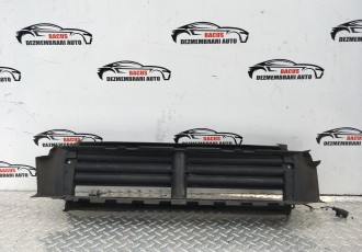  grila active radiator cu motoras Audi A4 B9 cod 8w0 122 321