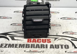 Grila aer bod Renault Trafic 3 2014-2020