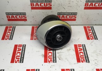 Grila aer bord Audi A1 2011 COD- 8X2820951
