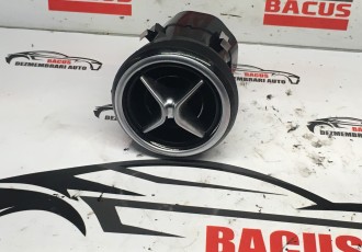 Grila aer bord avand codul A2468304100 pentru MERCEDES BENZ B-CLASS W246 2016