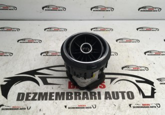 Grila aer bord avand coul original pentru Audi A3 8V cod- 8V0820901