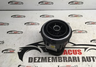 Grila aer bord avand coul original pentru Audi A3 8V cod- 8V0820901