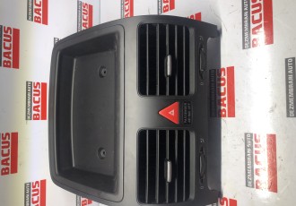 Grila aer bord central, 1K0819743