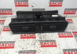 Grila aer bord central Vw Passat Variant (3C5), 3C2819728