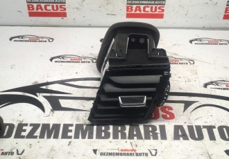 GRILA AER BORD NISSAN QASHQAI J12 COD- 68760-6UA0A 