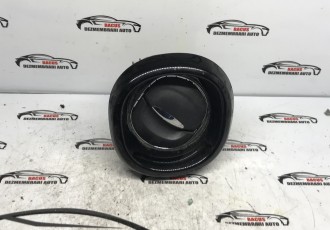 Grila aer bord Renault Trafic 3 2014-2020 cod- 687606325R 