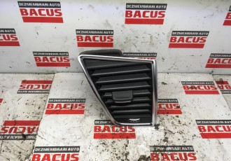 Grila aer bord stanga Audi SQ5 8R 2013 COD- 8R2820902D