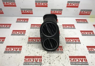 Grila Aer Bord Stanga VW Golf 5 plus / Tiguan Cod 5M0819759 