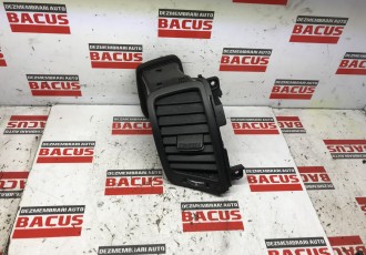 GRILA AER KIA SORENTO AN- 2012 COD 97410-2P000 	