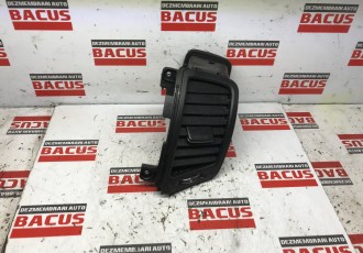 GRILA AER KIA SORENTO AN- 2012 COD 97420-2P000 