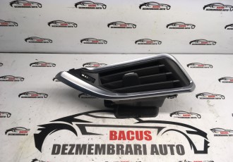 Grila aer stanga Peugeot 2008 8H01 1.4 HDI 2013-2017 9633131777 