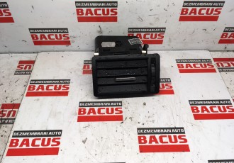 Grila aer, ventilatie bord dreapta Ford C-Max, 4794002
