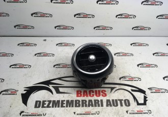 Grila aerisire bord Mercedes-Benz C-Class (2015->) [W205] 2.2 Motorina 2015, STANGA FATA / A2058301100