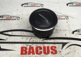 Grila aerisire dreapta Dacia Logan II MCV BK (K52) [Fabr 2013-2022] Facelift 687607797R