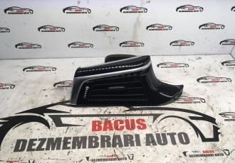 Grila aerisire laterala stanga BMW Seria 5 G30,G31 cod 9329545 08
