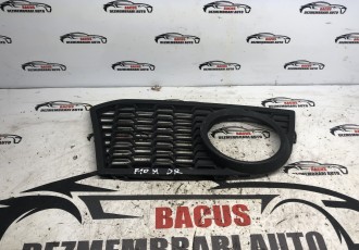   Grila bara fata Bmw Seria 5 (F10/F11), 12.2009-2017, Dreapta, 51117906198, 20192712 cu locas pentru proiectoare
