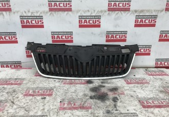 Grila bara fata centrala 5J0853668C, Skoda Fabia 2