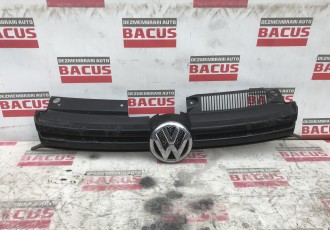 Grila bara fata centrala cu sigla VW GOLF 6 cod 5K0853653