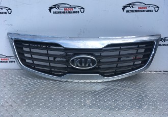 Grila bara fata Kia Sportage 2013 SUV 2.0 crdi D4HA cu mic defect cod 86352 3w000