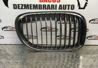 Grila BMW E60 cod: 10627110