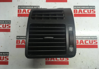 Grila bord aerisire stanga VW Touran cod: 1t0819703a