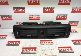 Grila Centrala Aer BMW F20 Cod: 9205357 10